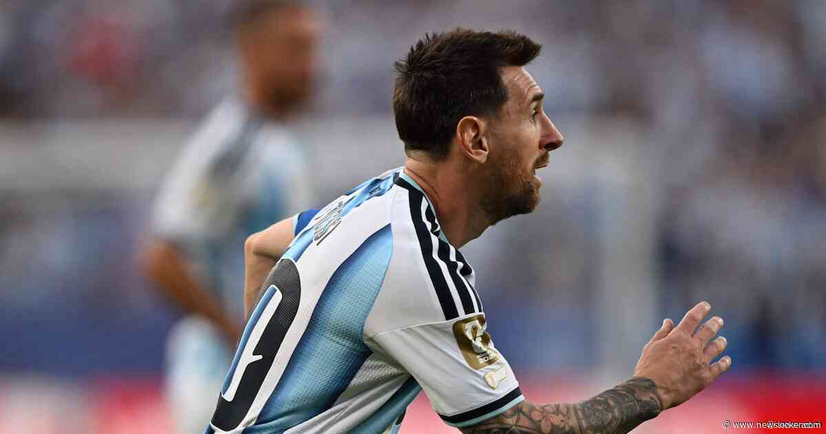 Messi doet het van afstand! Argentijn opent zesde WK met prachtige treffer
