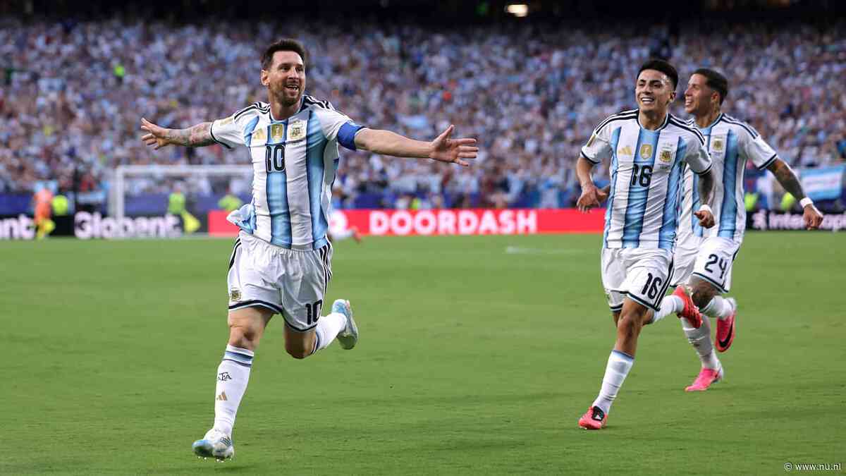 Magistrale Messi schiet Argentinië met hattrick langs Algerije in recordduel op WK