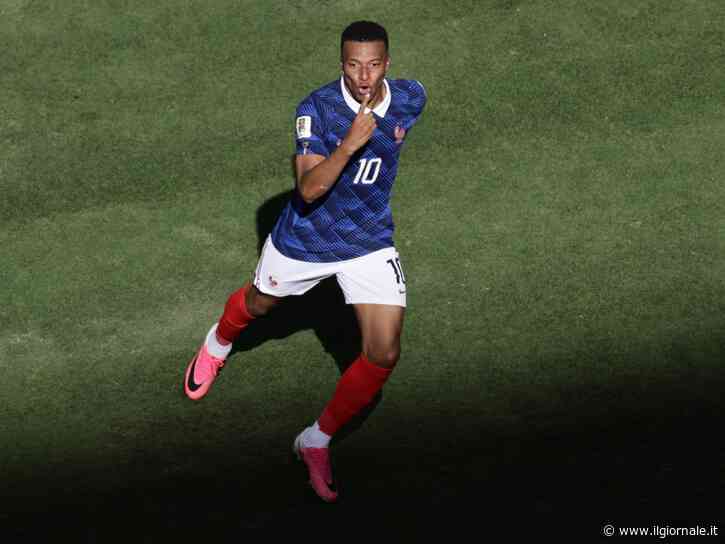 Prima il torpore poi è Mbappé-show. La Francia spaventa già il Mondiale