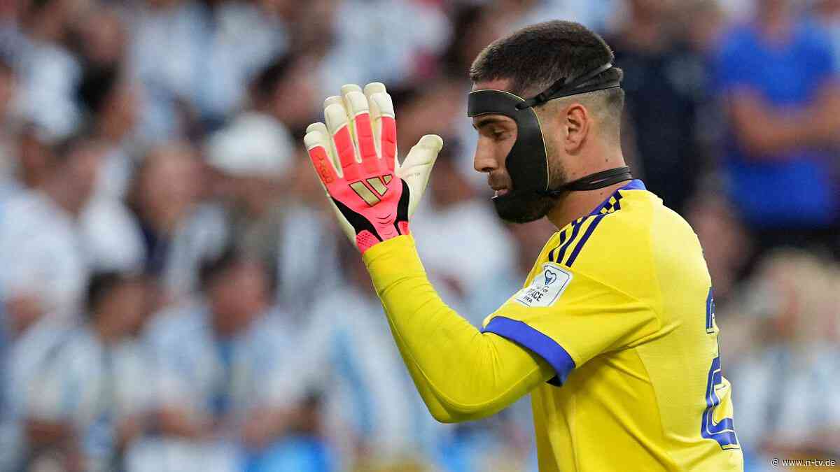 "Maskenmann" im Tor: Luca Zidane feiert bitteres WM-Debüt vor den Augen von Vater Zinédine