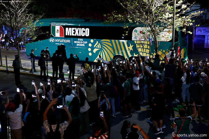 🎥 Mexico arrive in Guadalajara to a hero's welcome