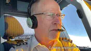 Pilot gives real reason passengers have to turn off mobile phones — not interference