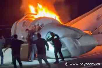 1 killed when small plane crashes on Texas highway. People leave vehicles to try to help