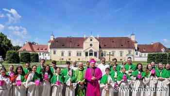 „Drei vor dem Papst": Pfarrer zum Domkapitular berufen – Besonderer Gottesdienst nach Beförderung