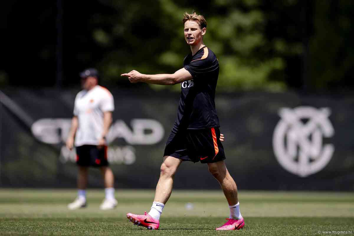 Frenkie de Jong wekt irritatie op training: ‘Kap daarmee!’