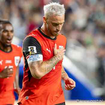 Voormalig Twente-aanvaller Arnautovic vestigt twee records bij WK-zege Oostenrijk