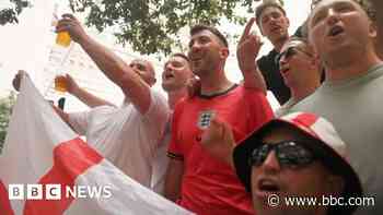 England fans arrive in Dallas for game against Croatia