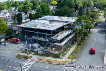 Scaffolds & Cranes: New firehouse under construction in Guilderland