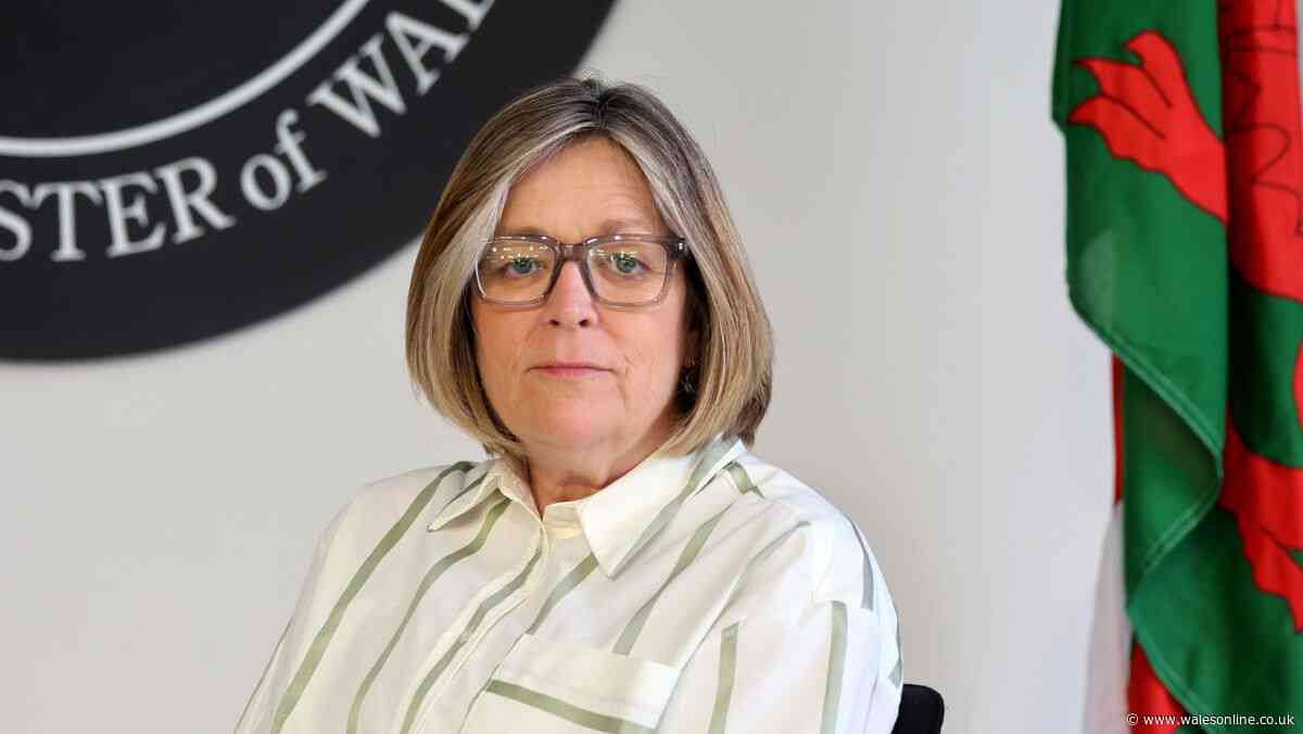 Welsh teacher pay row latest as minister explains why crucial report was delayed