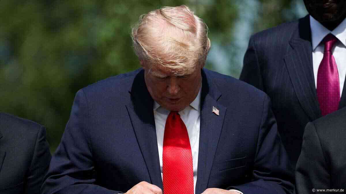 Pence attackiert Trumps Iran-Linie: „Viel größer als ein Fehler“