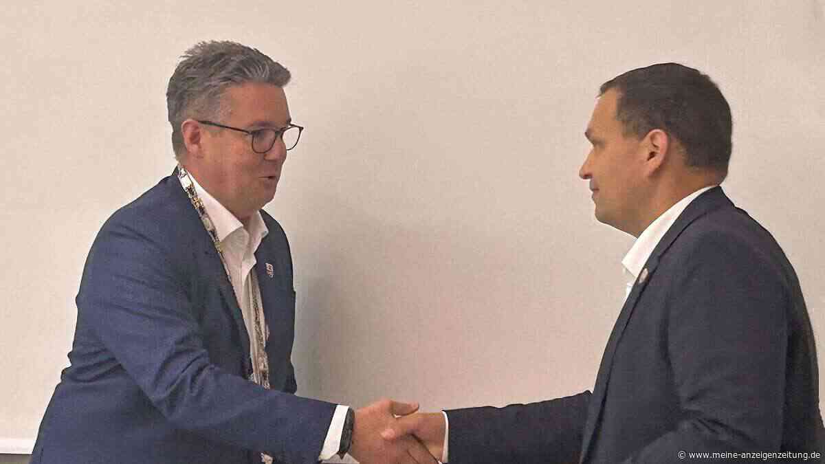Los entscheidet: Echinger Sozialreferentin nach Stimmengleichheit bestimmt