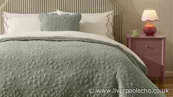 'Beds look luxurious' with Dusk's 'stunning' summer bedspread now on sale