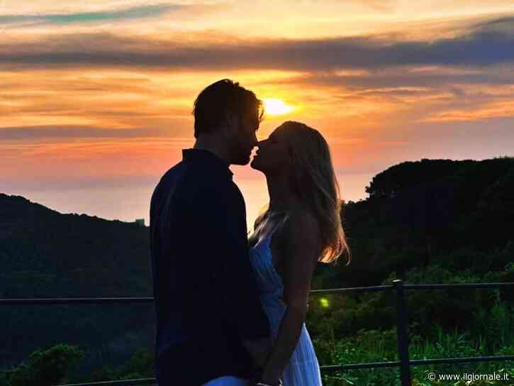 Michelle Hunziker e Giulio Berruti ufficializzano la relazione. La prima foto insieme sui social