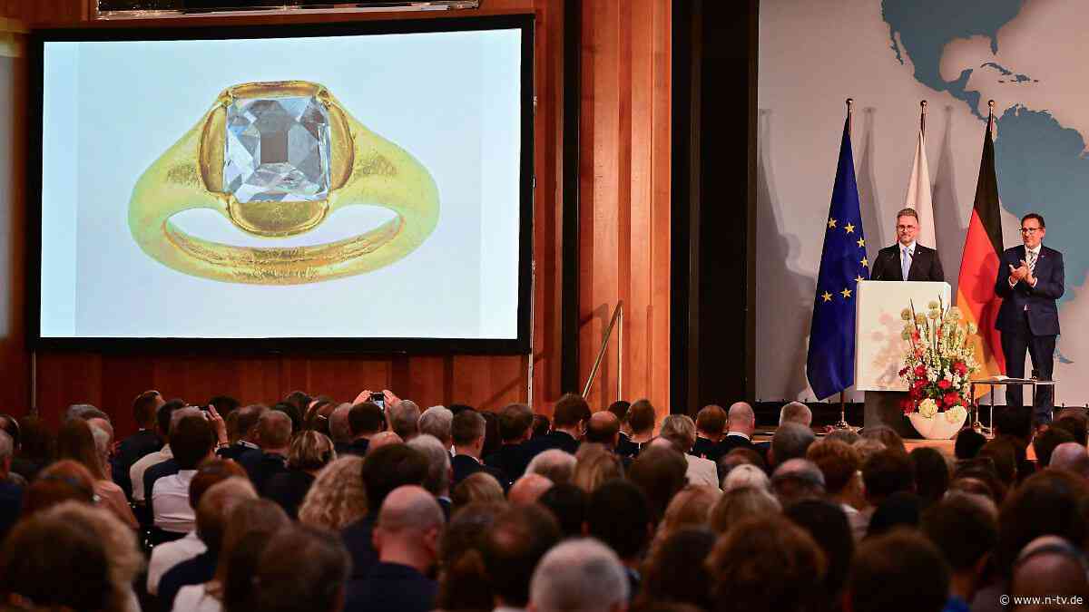 Königsring des 16. Jahrhunderts: Deutschland gibt Nazi-Beute an Polen zurück
