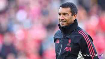 Giovanni van Bronckhorst tekent bij Feyenoord: 'Honger naar nieuwe successen'
