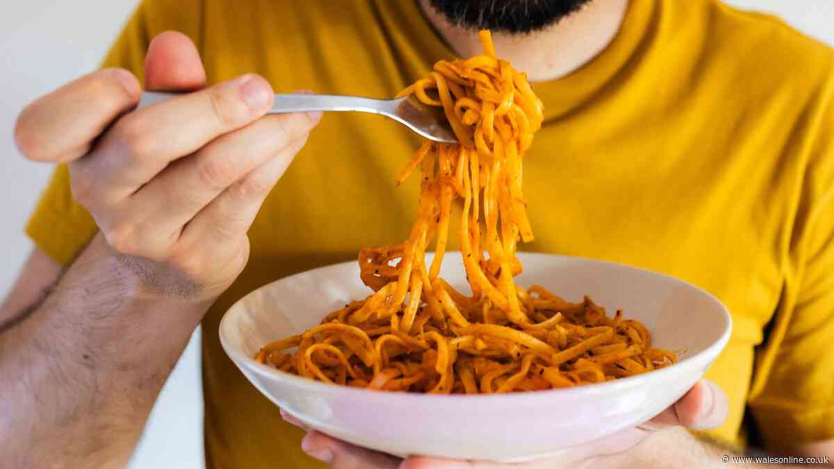 Bolognese will taste 'chef made' every time with 1 spoon of food spread stirred in
