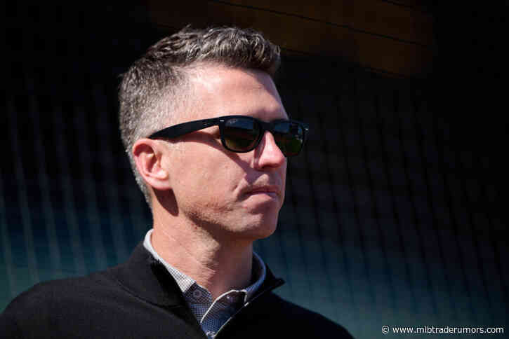 MLBTR Podcast: The Giants Prepare To Sell, Milwaukee’s Extension Strategy, And The Busy AL Central