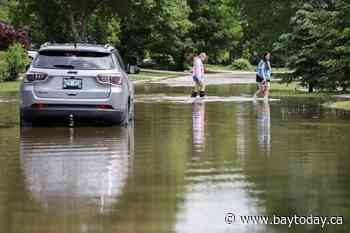 More Canadians now report being affected by extreme weather, poll suggests