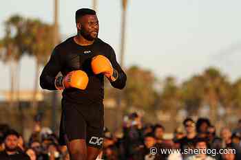 Francis Ngannou claims to have bet on Justin Gaethje against Ilia Topuria