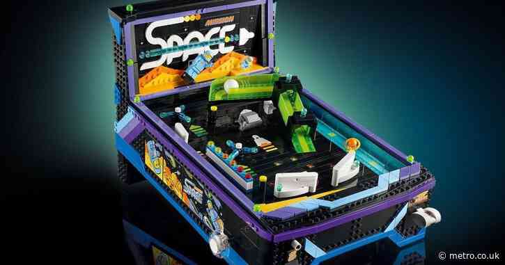 Lego has made a working pinball table with a retro Space theme