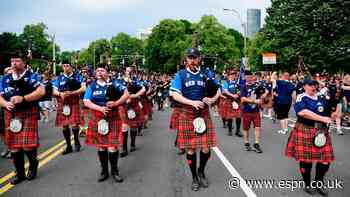 Boston beer party: Scotland fans drink bars dry