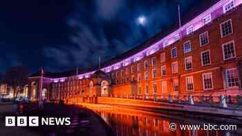 'Spy' report finds no widespread council surveillance