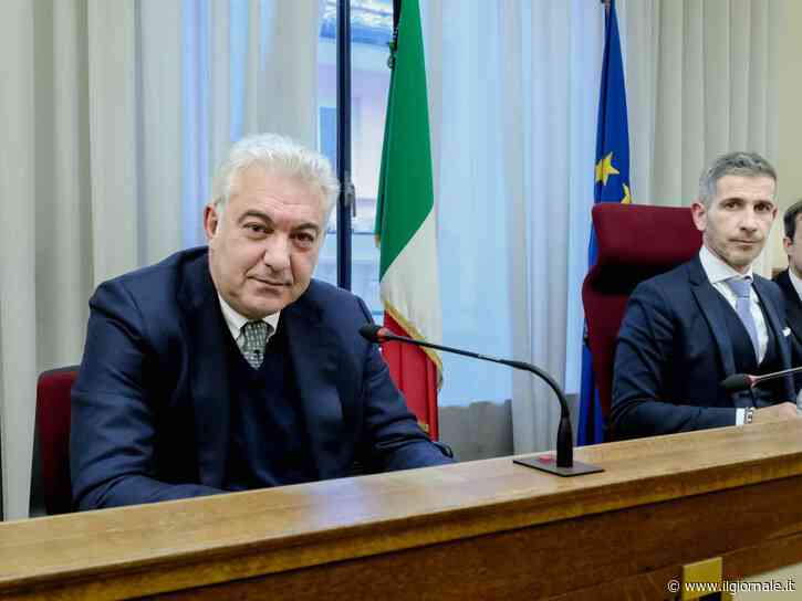 L'ultima follia M5s: Arcuri libero di mentire in commissione Covid