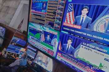 US stocks sink on worries about a possible hike to interest rates this year by the Federal Reserve
