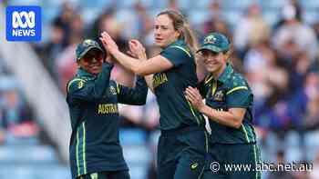 Perry makes ominous return with the ball in T20 World Cup trouncing
