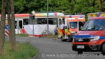 59-jähriger Radfahrer stirbt nach Zusammenstoß mit Straßenbahn in Haunstetten