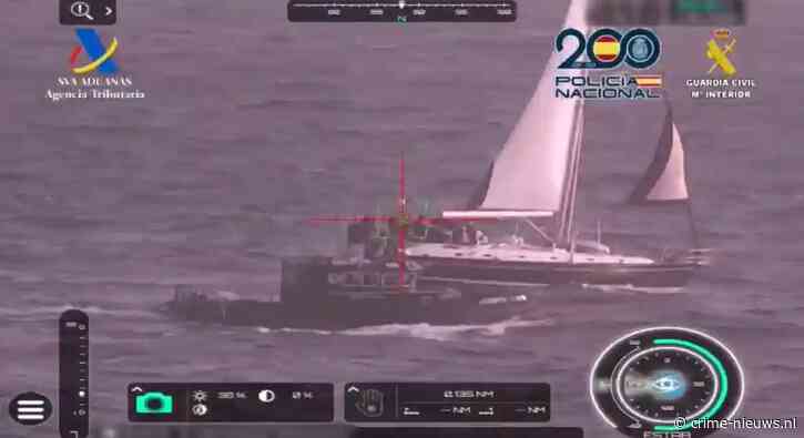 Zeiljacht met 500 kilo cocaïne dagen gevolgd op Atlantische Oceaan en onderschept na zware storm