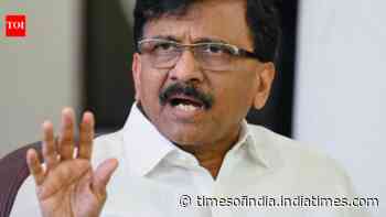 Sanjay Raut showers cuss words like confetti