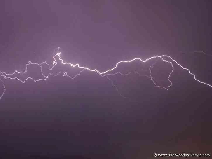 Lightning risk persists as storm season begins