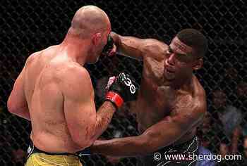 Former UFC champ announces change in weight class