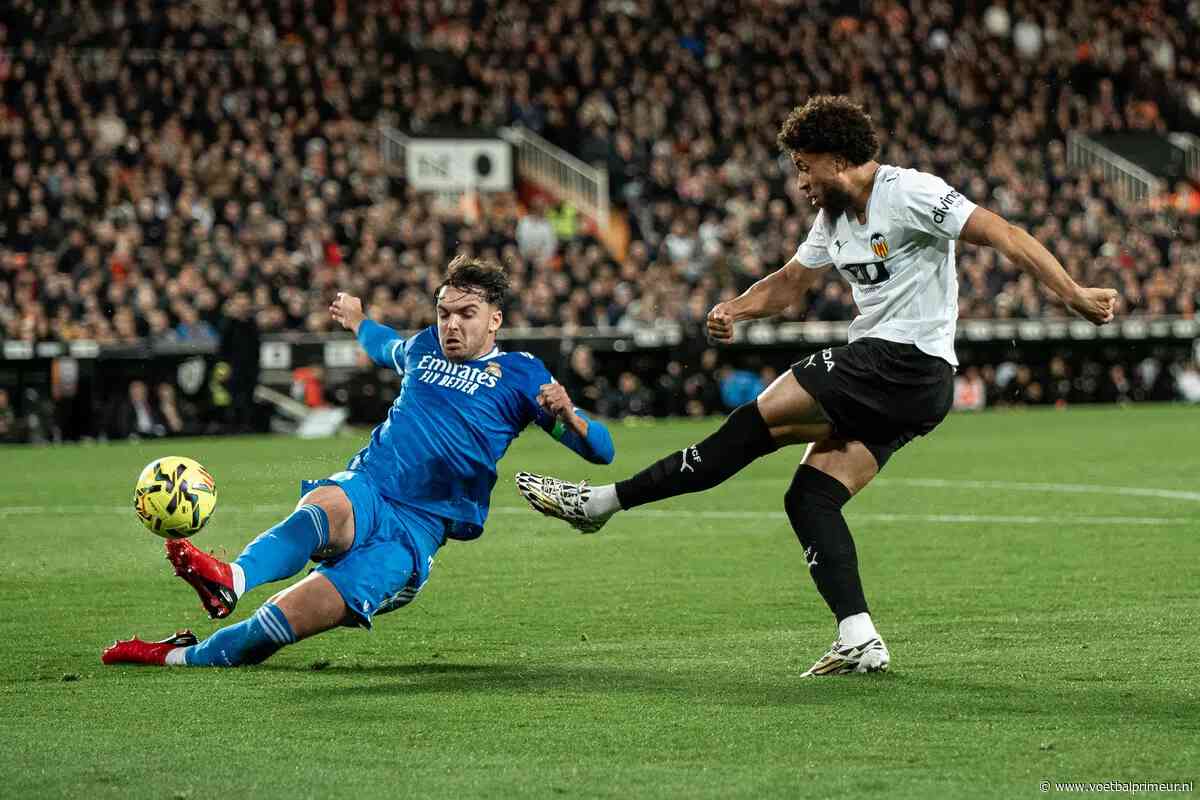 Arnaut Danjuma doet boekje open over bijzondere ontmoeting met Arne Slot