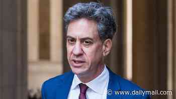 Keir Starmer is braced for Ed Miliband to resign NEXT WEEK as part of Cabinet coup if PM refuses to make way for Burnham coronation
