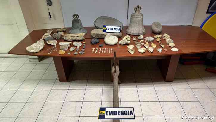 PDI recupera campana colonial peruana de más de tres siglos de antigüedad que estaba a la venta por redes sociales: hay un detenido