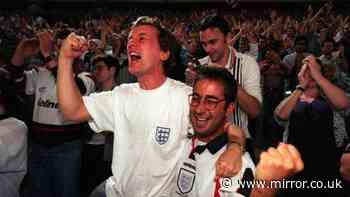 Brits vote the 1990s best decade as 36% miss life before social medi