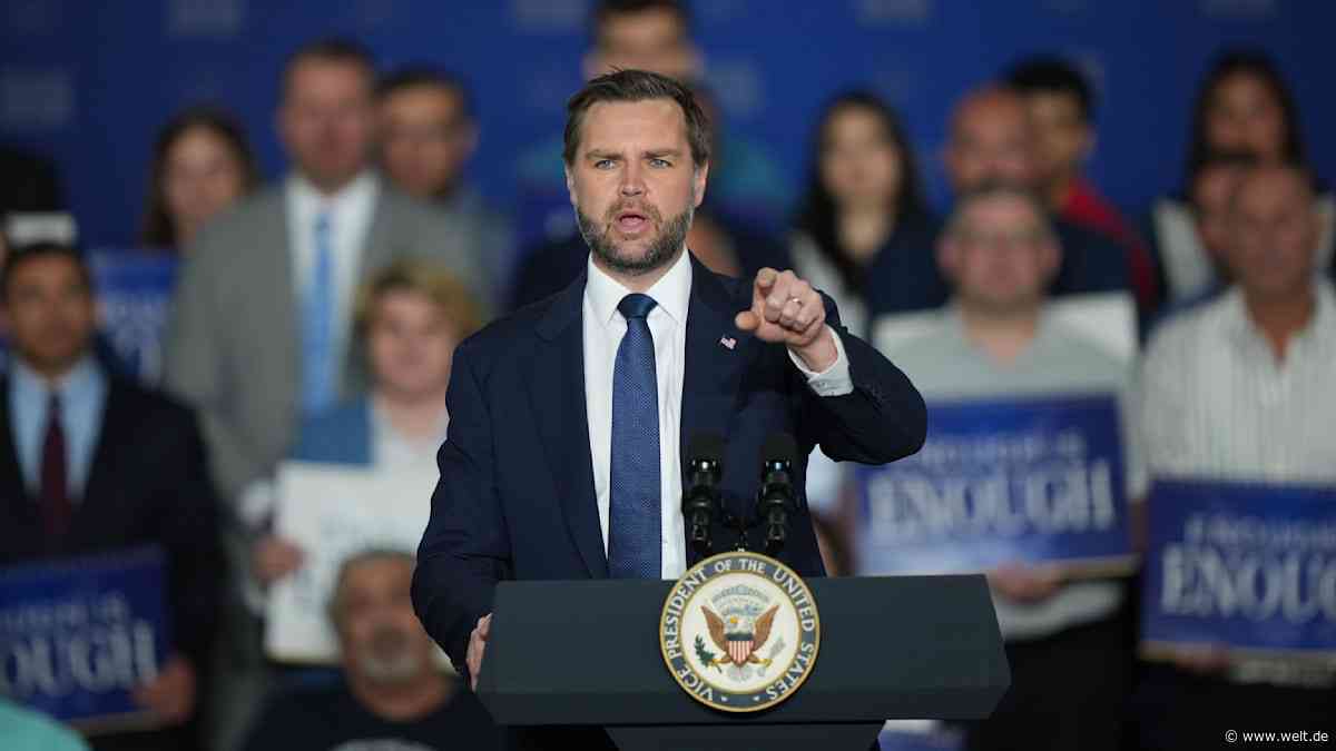 Als Vance von den Spritpreisen spricht, wird das MAGA-Publikum plötzlich skeptisch