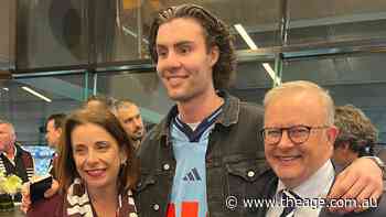 Anika Wells among powerbrokers and politicians at State of Origin in Melbourne