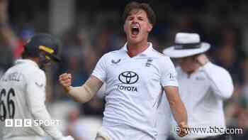 England make good start despite Stokes' absence
