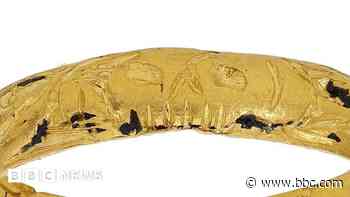 Metal detectorist finds 17th Century ring worth £3k
