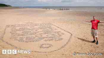 'England must win or I've wasted my time,' says artist