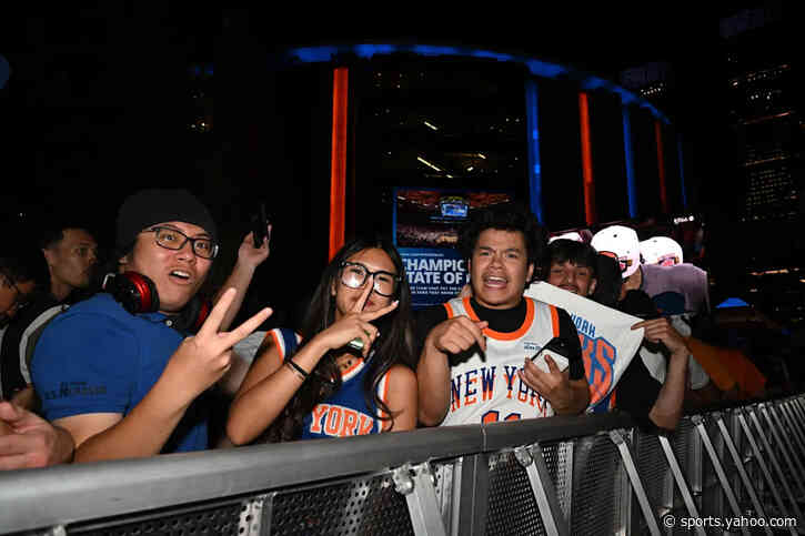 NYPD to dispatch record 10,000 officers to New York Knicks parade