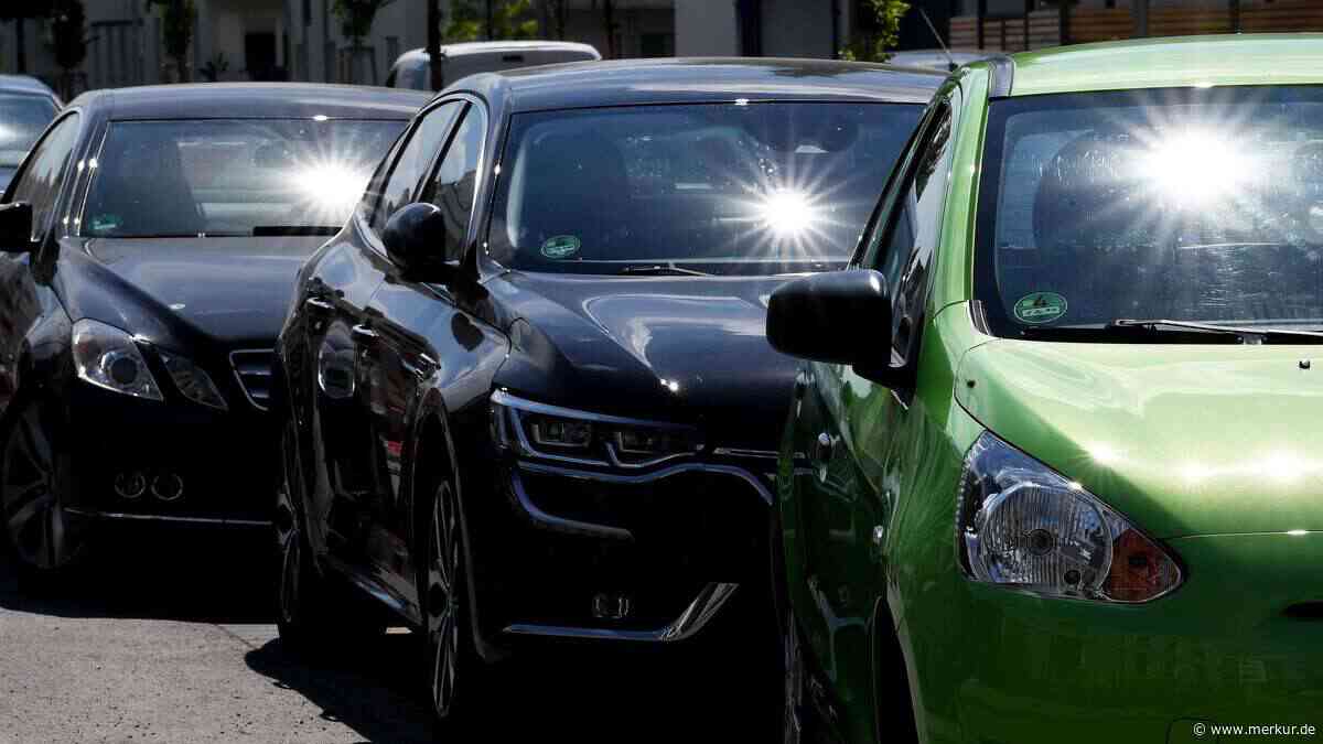 Mutter „vergisst“ Mädchen (1) über Stunden: Totes Kleinkind in Auto entdeckt – viele Fragen offen