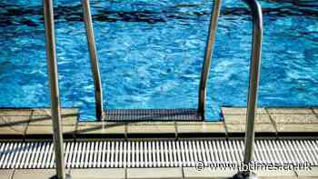 3-Year-Old Dies While Swimming In Home Pool Due To 'Freak Accident' Caused By 'Cheap Life Vest'