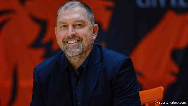 Working with Postecoglou and following the data - Salford's new boss Cklamovski