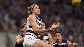 AFL LIVE: Fearless Cats, fast Freo trade goals in Perth clash