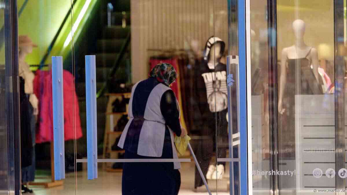 Bittere Renten-Wahrheit: Wer 40 Jahre putzt, bekommt im besten Fall 891 Euro im Monat