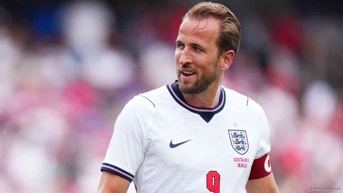Kane: 'Competition helps me push my levels'